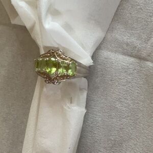 Elegant Green Peridot Stone Ring